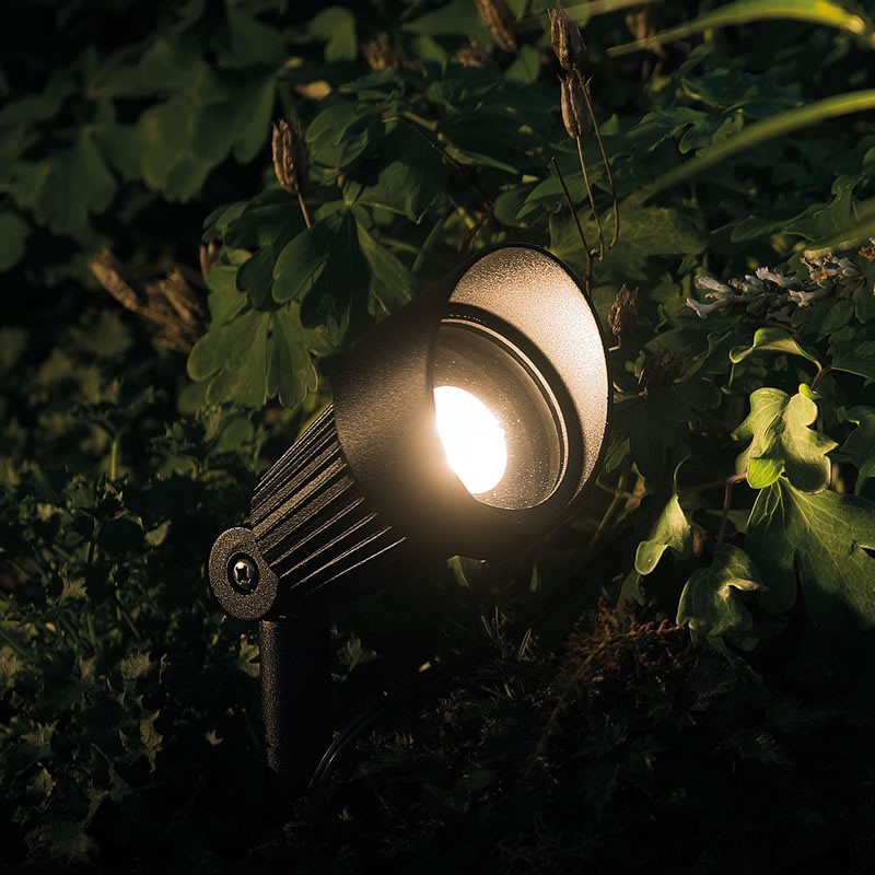 Techmar Garden Lighting UK Outdoor Lights Focus Verona 12V LED Outdoor Spotlight 2