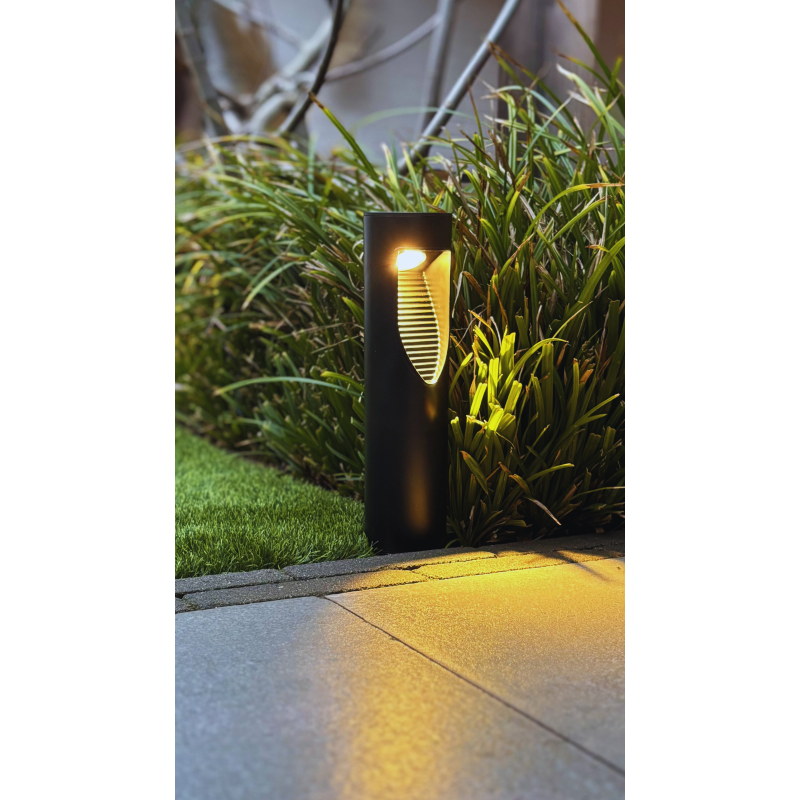 UK Low Voltage Garden Lighting Techmar Zuma 12V Low Voltage 1W LED Post Light  17